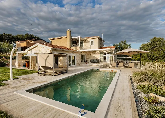 Mila Visignano By Awaytocroatia Villa *